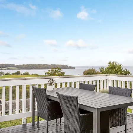 Appartement Albine - 500m From The Sea By Interhome Aabenraa